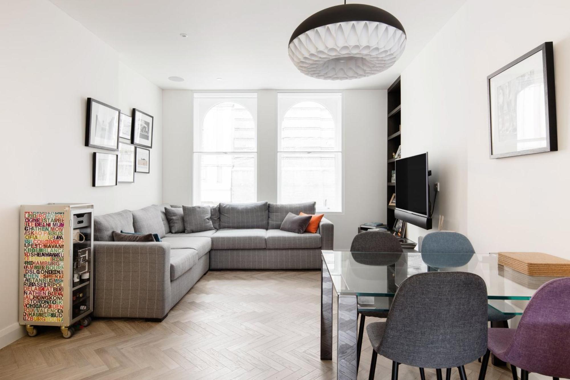 Modern Apartment & Rooms At Charing Cross London Exterior photo
